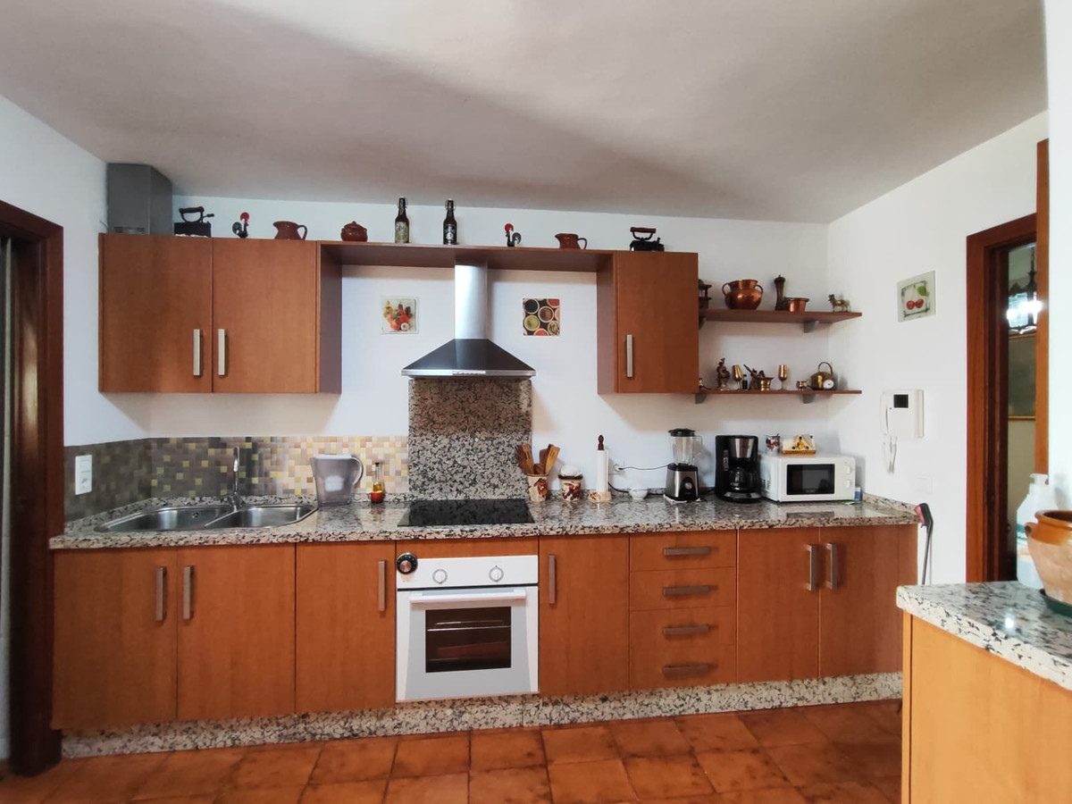 3 Bed Apartment for sale in Torremolinos Costa Del Sol, Málaga, Spain