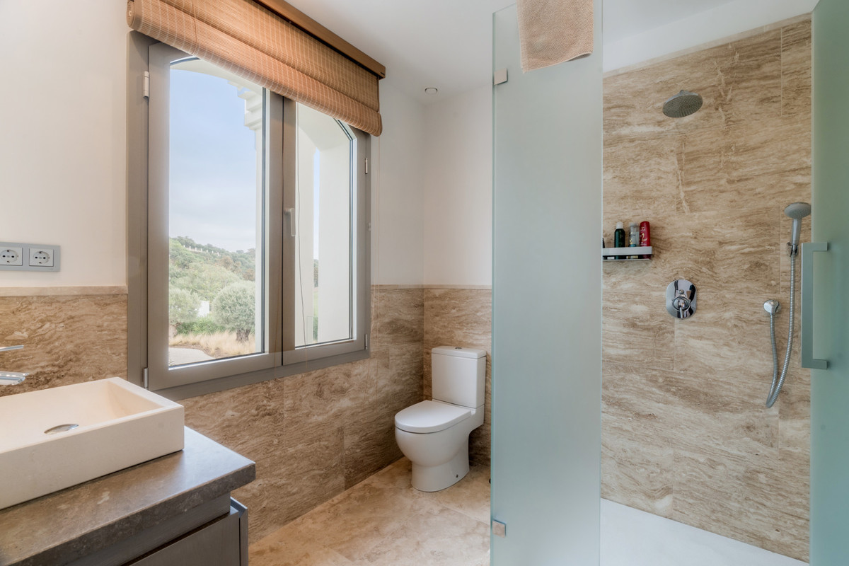 Se vende Villa - Chalet de 5 dormitorios en Costa Del Sol, Málaga, España