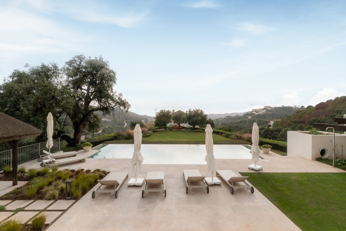 Se vende Villa - Chalet de 5 dormitorios en Costa Del Sol, Málaga, España