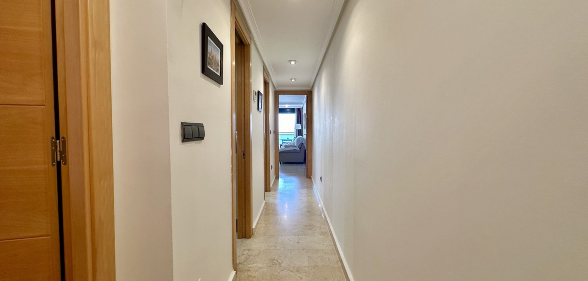 Se vende Apartamento Planta Media de 2 dormitorios en Costa Blanca, Alicante, España