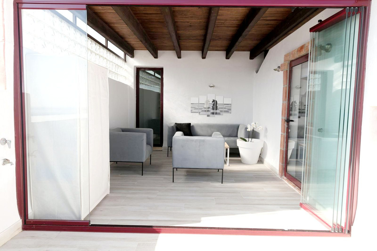 3 Bed Apartment for sale in New Golden Mile Costa Del Sol, Málaga, Spain