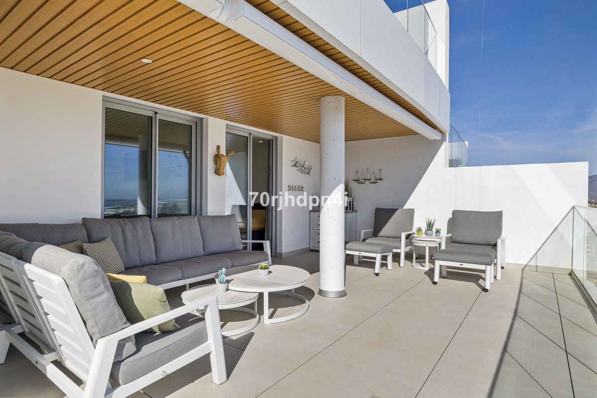 Se vende Apartamento Planta Media de 2 dormitorios en Costa Del Sol, Málaga, España