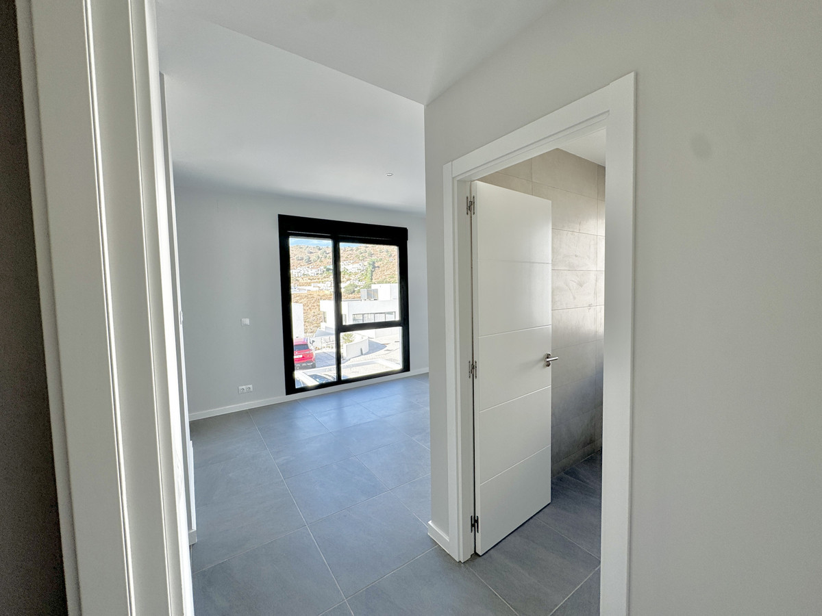 4 Bed Townhouse for sale in Riviera Del Sol Costa Del Sol, Málaga, Spain