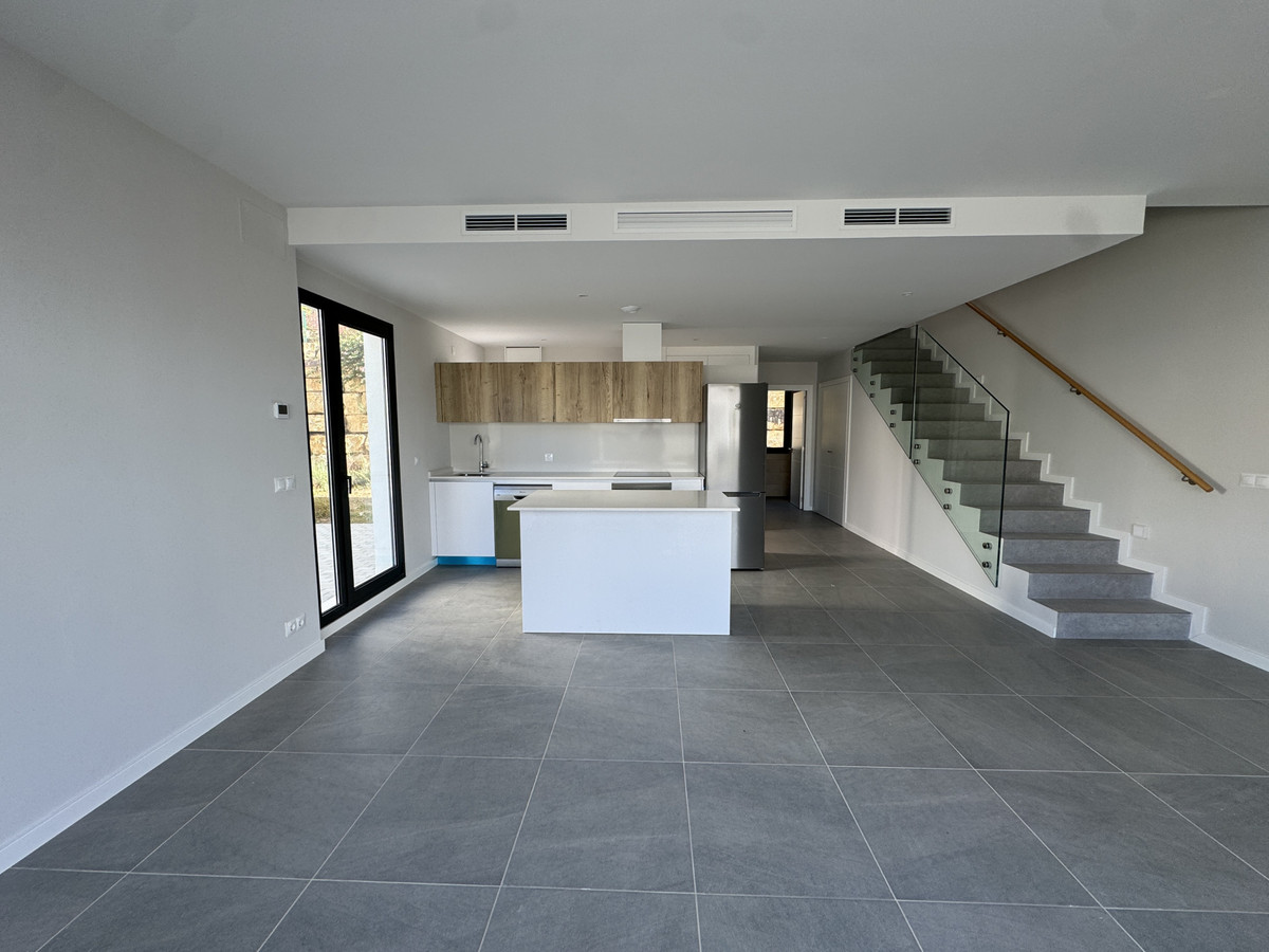 4 Bed Townhouse for sale in Riviera Del Sol Costa Del Sol, Málaga, Spain