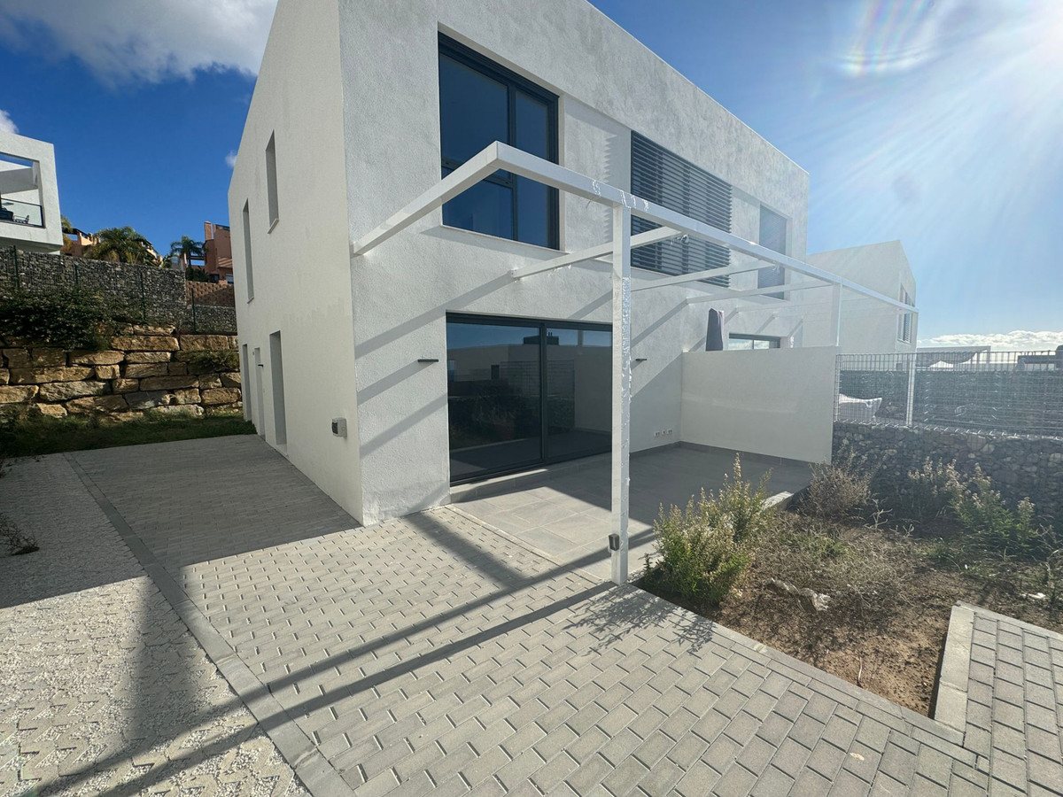 4 Bed Townhouse for sale in Riviera Del Sol Costa Del Sol, Málaga, Spain