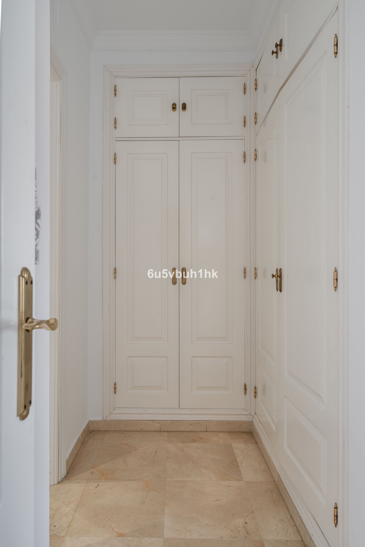 4 Bed Townhouse for sale in Sierrezuela Costa Del Sol, Málaga, Spain