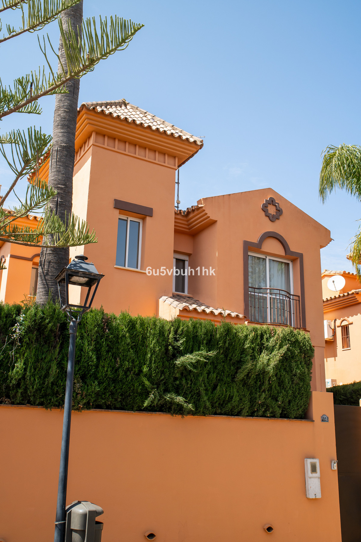 4 Bed Townhouse for sale in Sierrezuela Costa Del Sol, Málaga, Spain