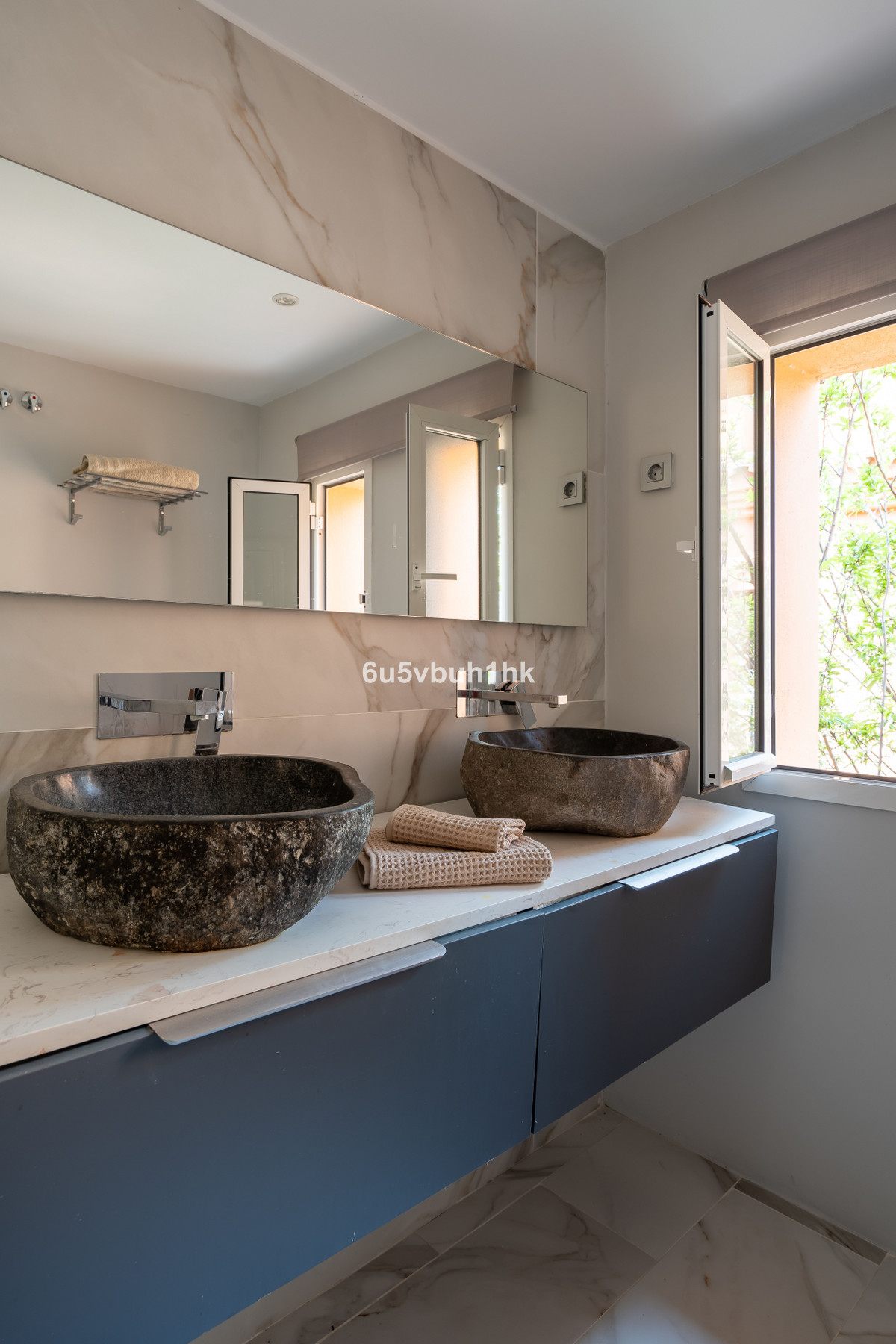 4 Bed Townhouse for sale in Sierrezuela Costa Del Sol, Málaga, Spain