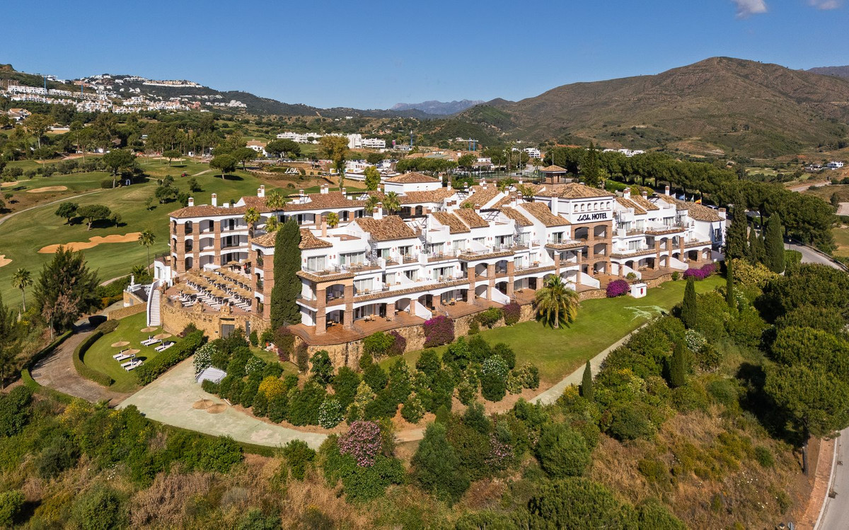 Se vende Terreno Urbano  en Costa Del Sol, Málaga, España