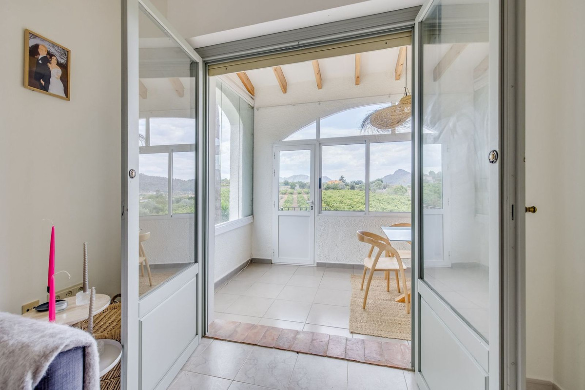 Se vende Pareada de 3 dormitorios en Costa Blanca, Alicante, España