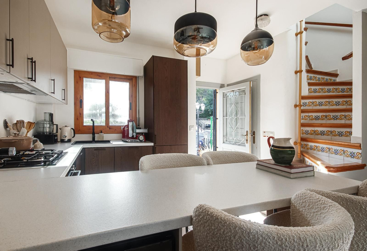 Se vende Pareada de 3 dormitorios en Costa Blanca, Alicante, España