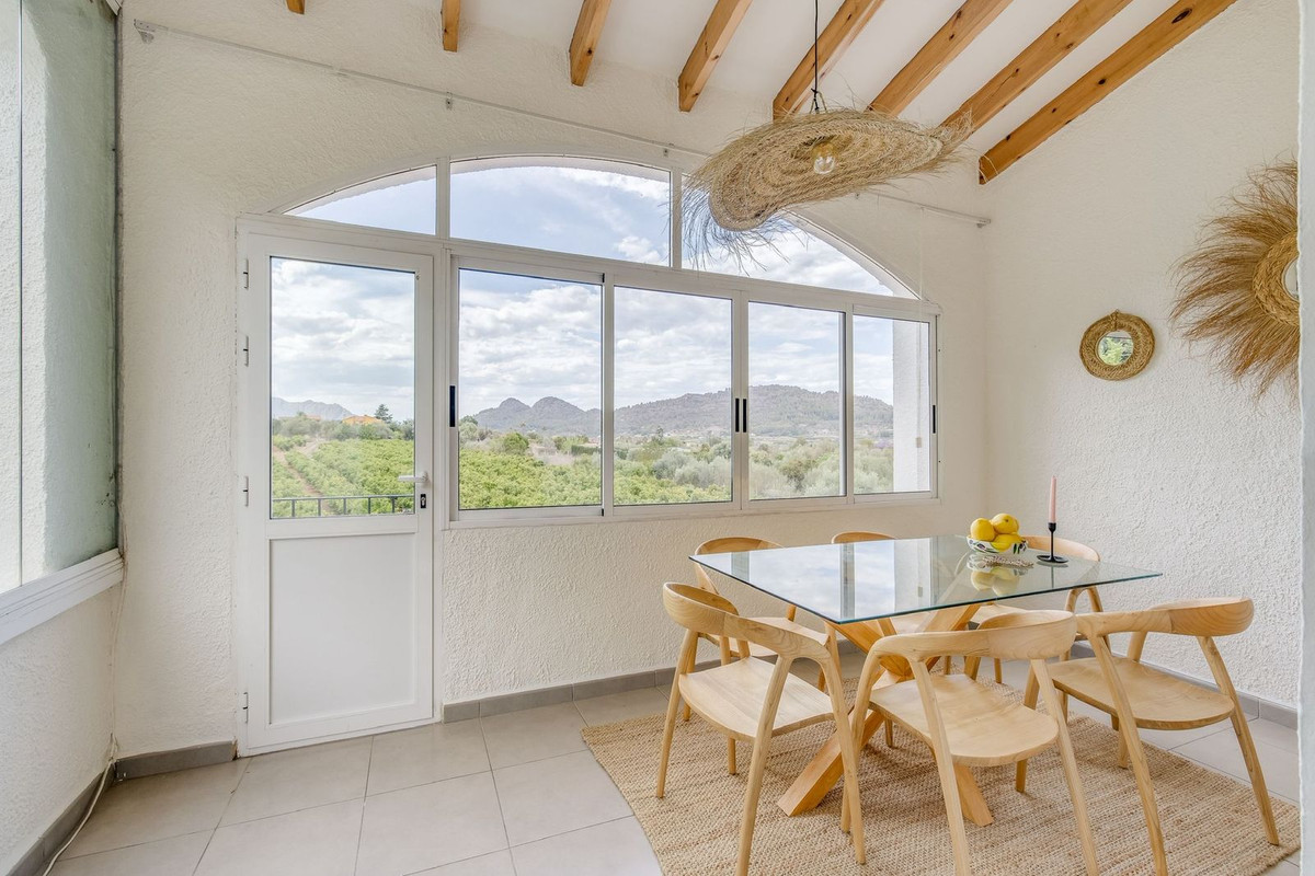 Se vende Pareada de 3 dormitorios en Costa Blanca, Alicante, España