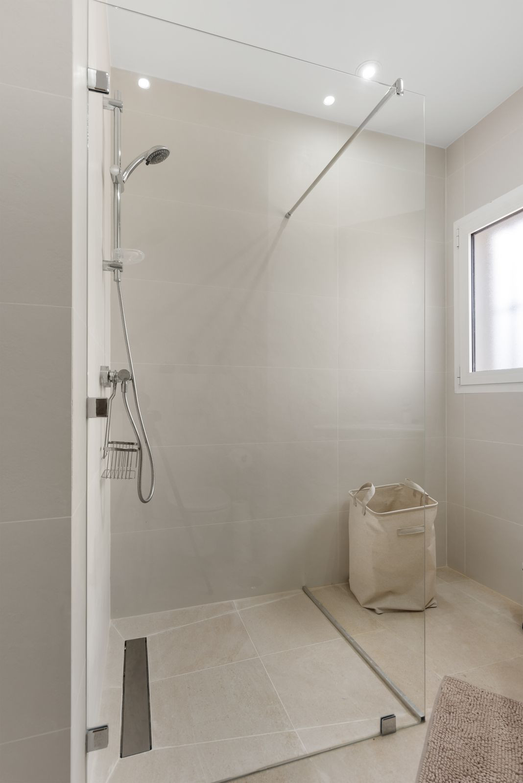 5 Bed Townhouse for sale in Las Chapas Costa Del Sol, Málaga, Spain