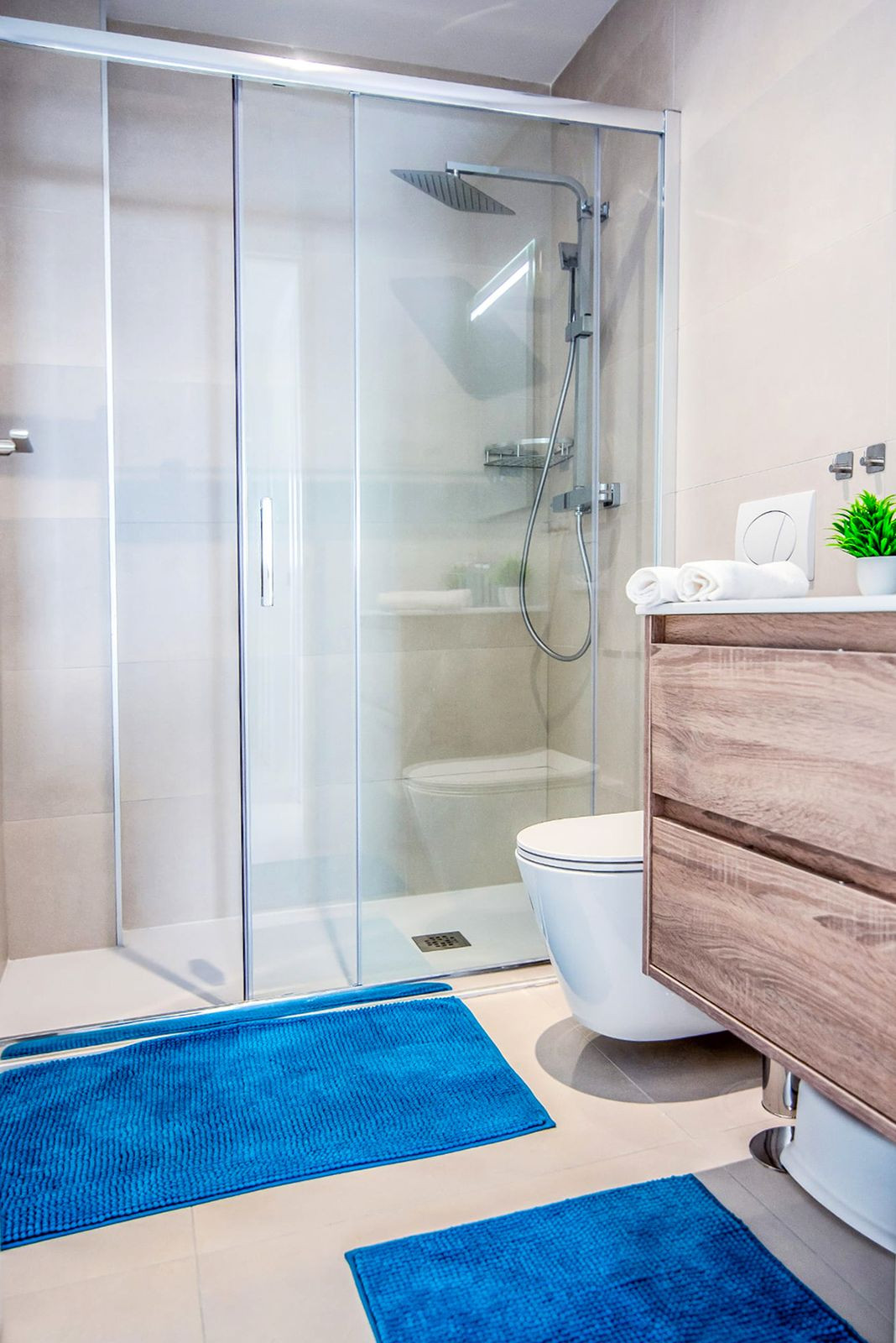 3 Bed Apartment for sale in Fuengirola Costa Del Sol, Málaga, Spain