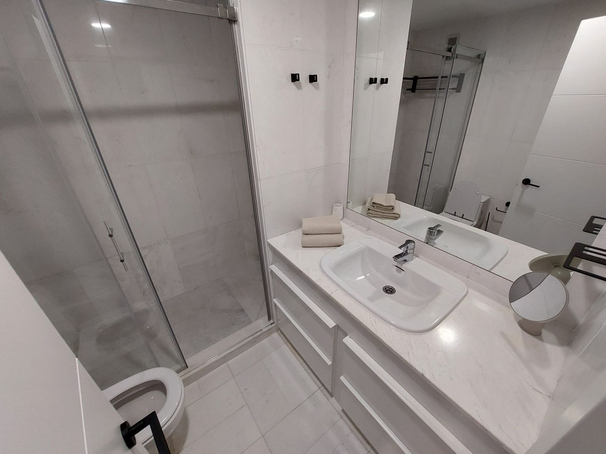 3 Bed Apartment for sale in Puerto Banús Costa Del Sol, Málaga, Spain