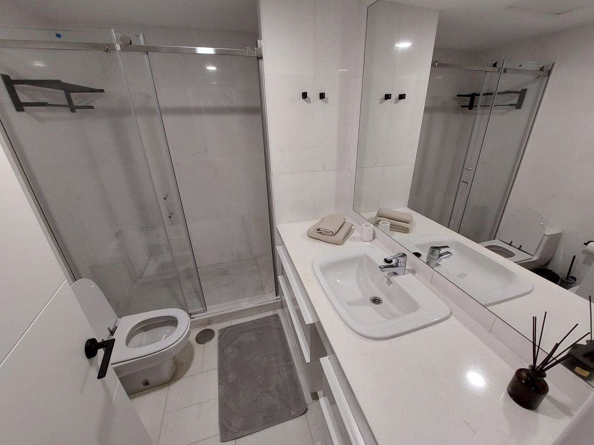 3 Bed Apartment for sale in Puerto Banús Costa Del Sol, Málaga, Spain
