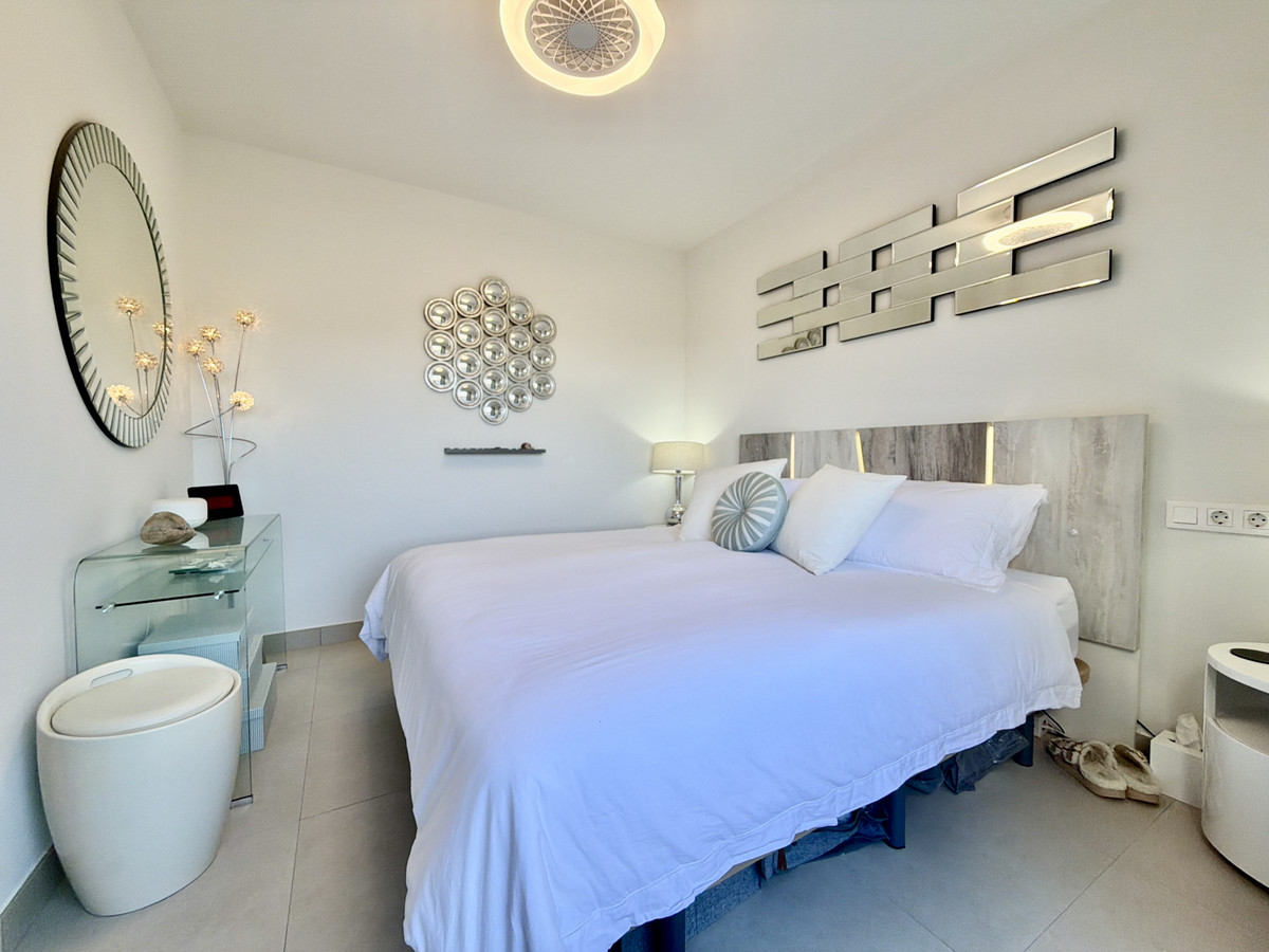 Se vende Ático de 2 dormitorios en Costa Del Sol, Málaga, España
