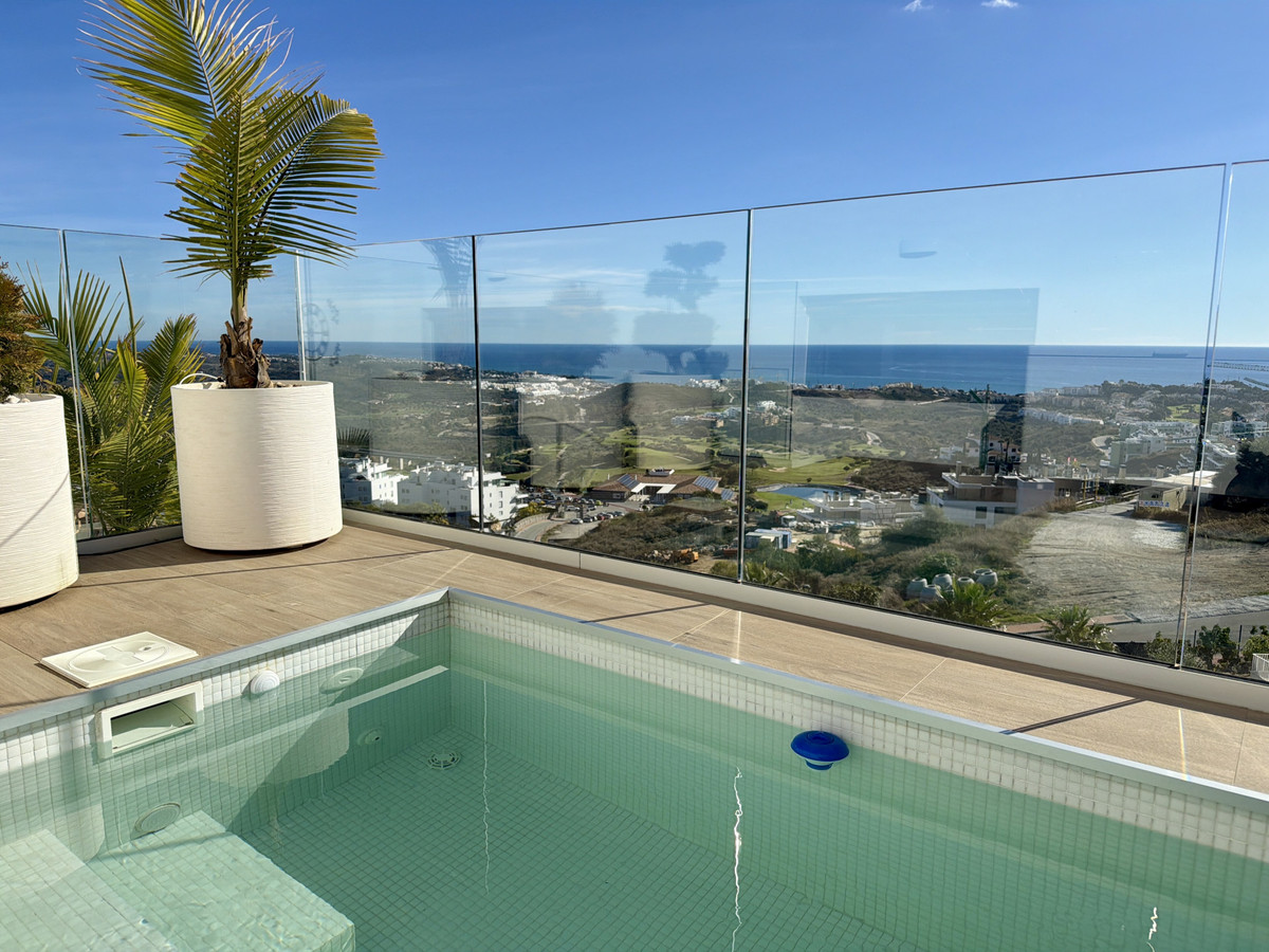 Se vende Ático de 2 dormitorios en Costa Del Sol, Málaga, España