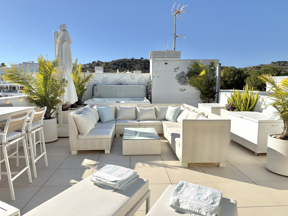 Se vende Ático de 2 dormitorios en Costa Del Sol, Málaga, España