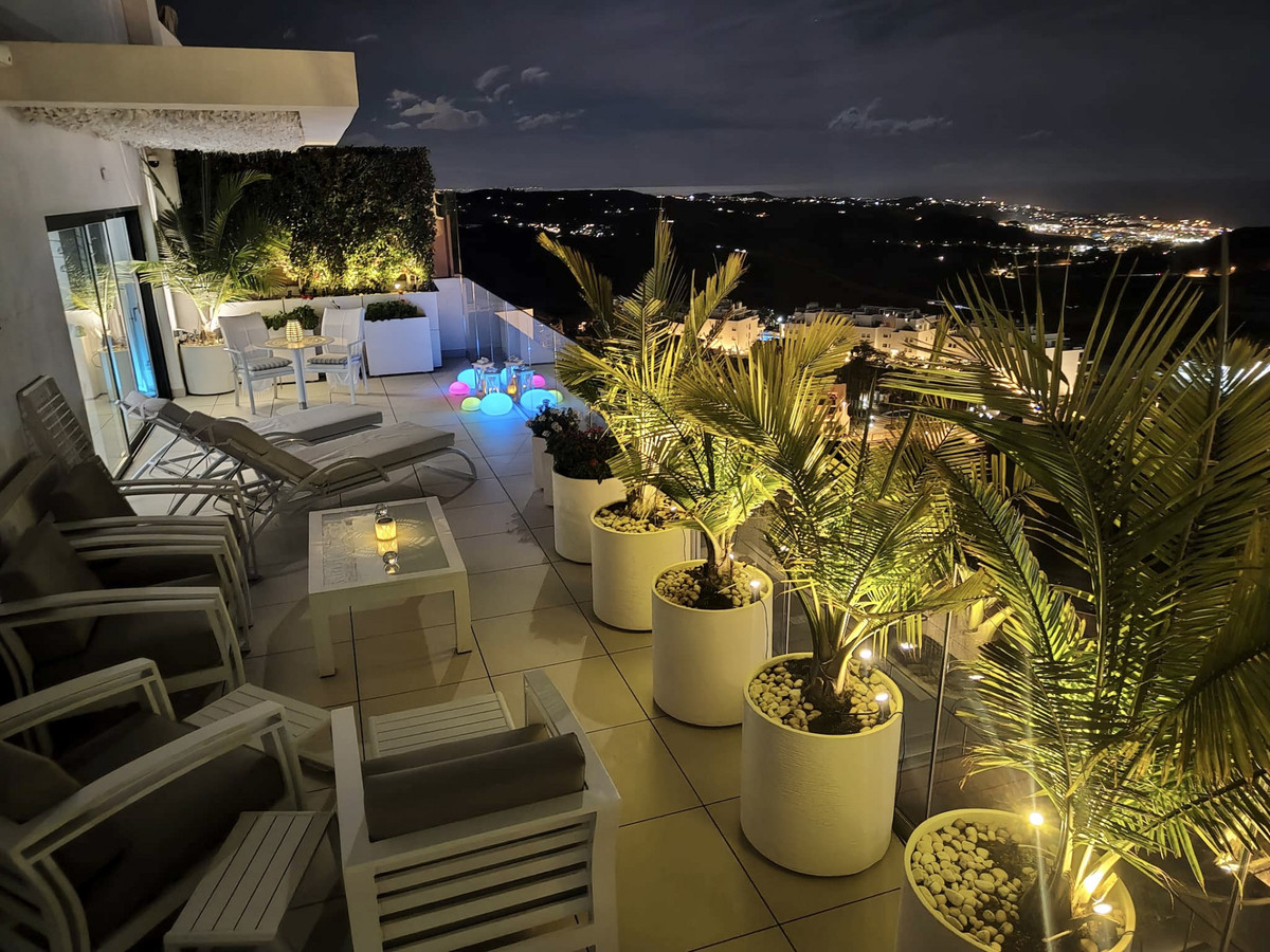 Se vende Ático de 2 dormitorios en Costa Del Sol, Málaga, España