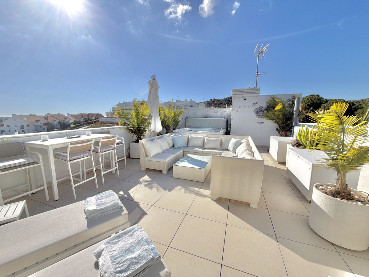 Se vende Ático de 2 dormitorios en Costa Del Sol, Málaga, España