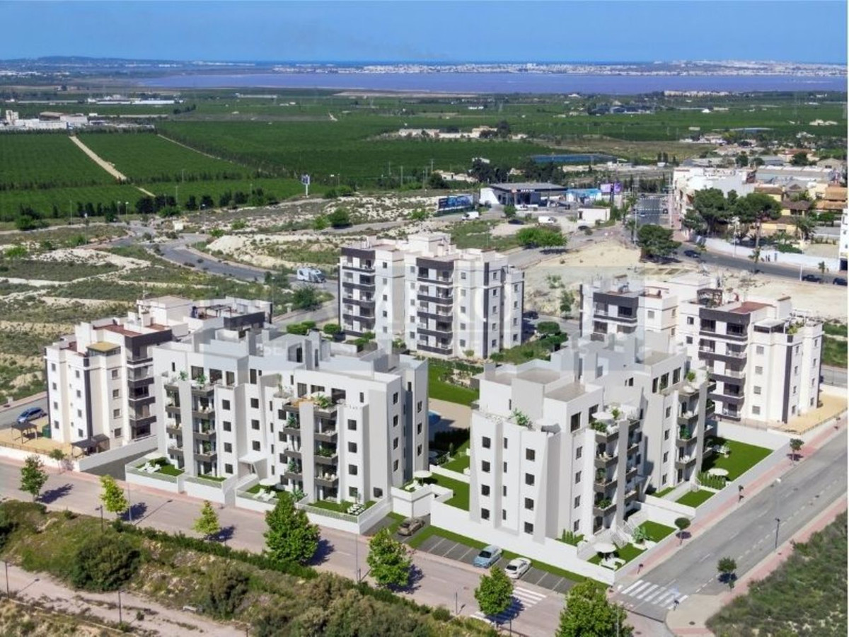 2 Bed Apartment for sale in San Miguel De Salinas Costa Blanca, Alicante, Spain