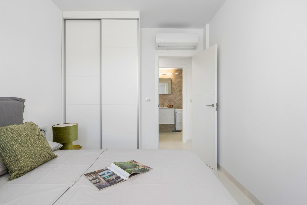 2 Bed Apartment for sale in San Miguel De Salinas Costa Blanca, Alicante, Spain