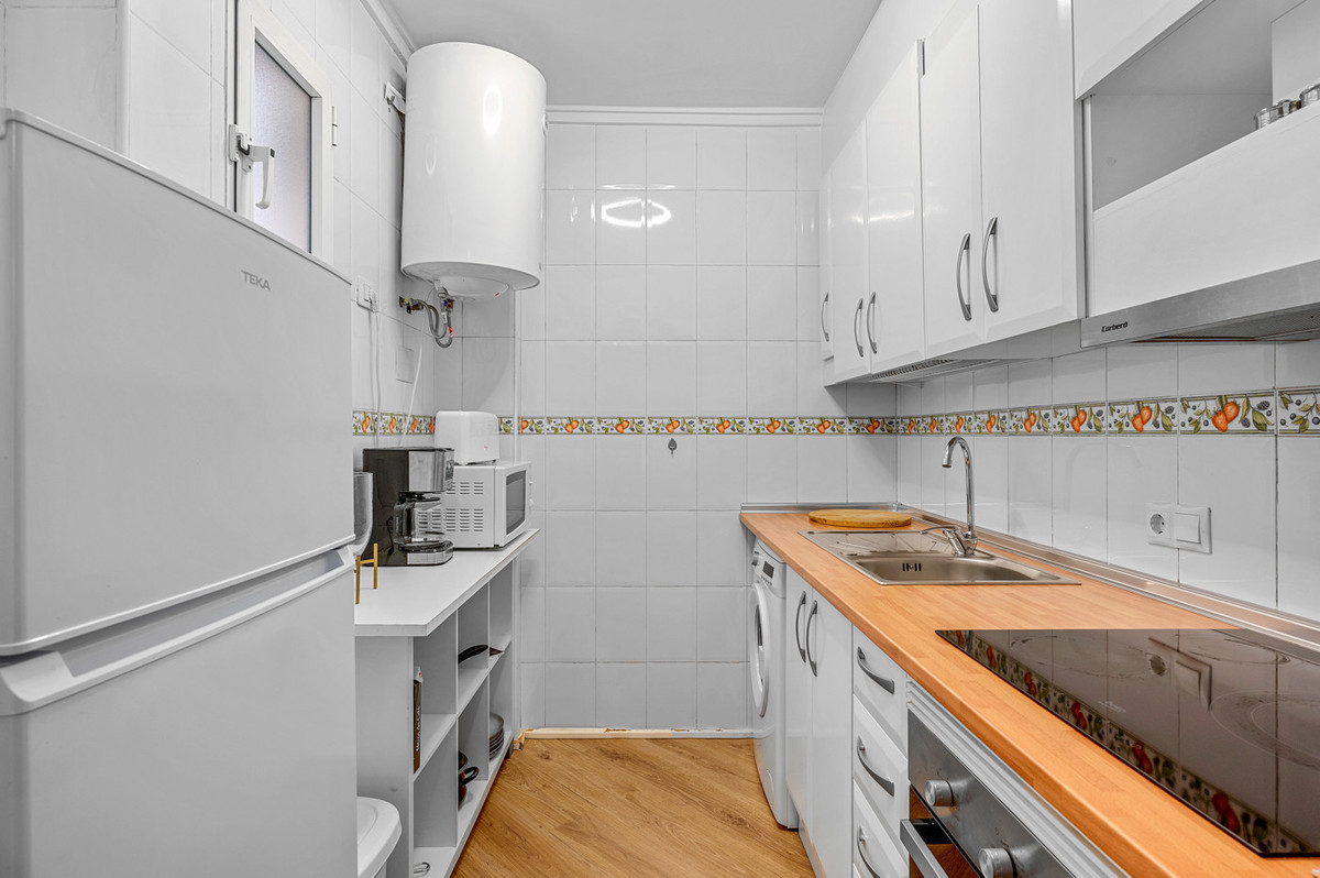 3 Bed Apartment for sale in Torrevieja Costa Blanca, Alicante, Spain