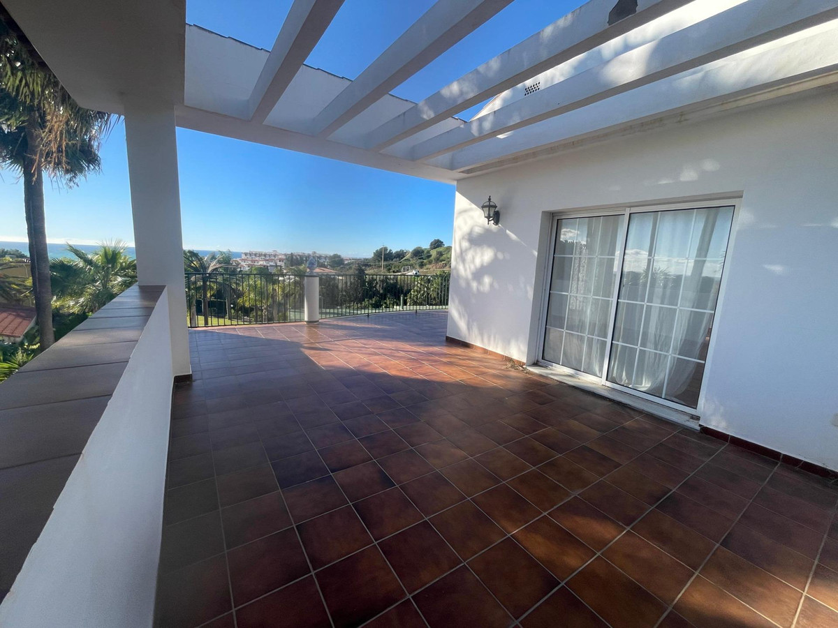 7 Bed Townhouse for sale in Benalmadena Costa Del Sol, Málaga, Spain