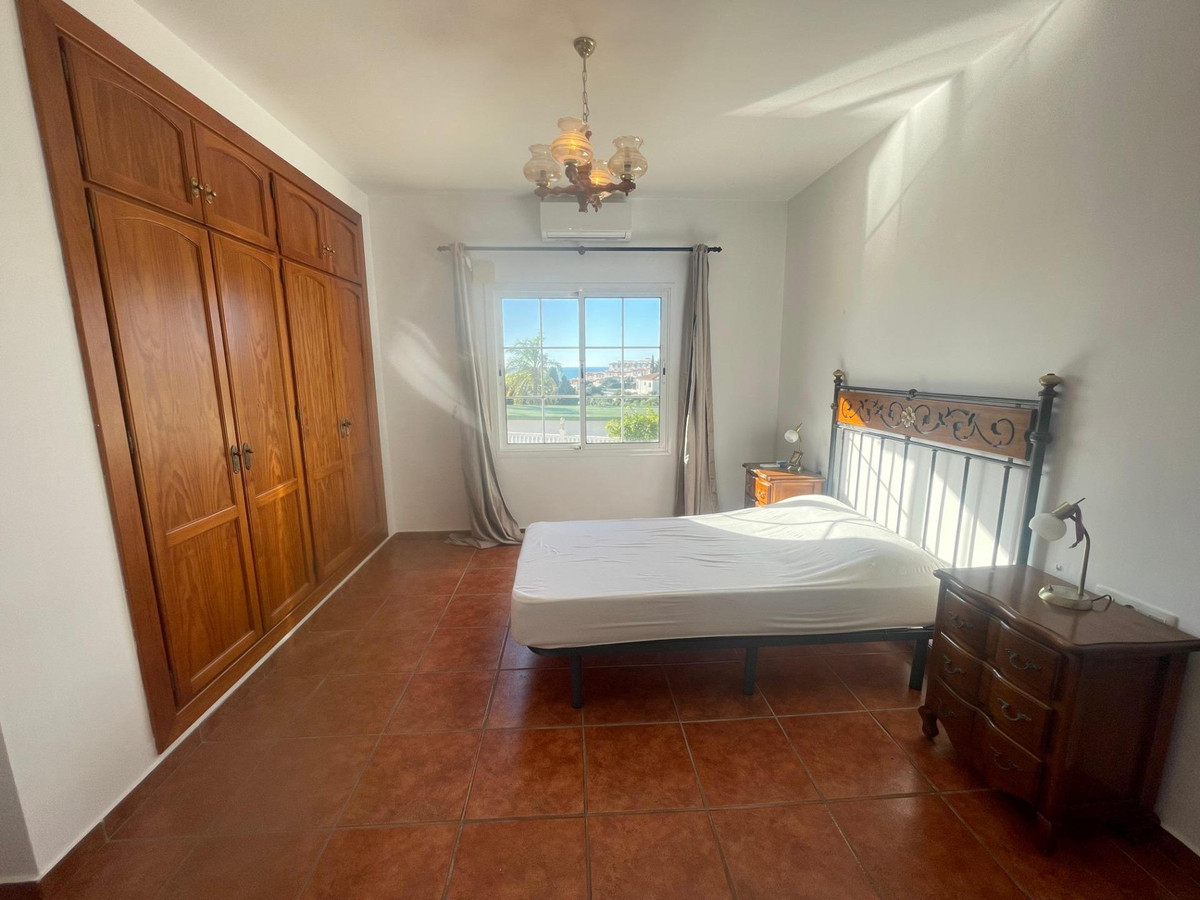 7 Bed Townhouse for sale in Benalmadena Costa Del Sol, Málaga, Spain