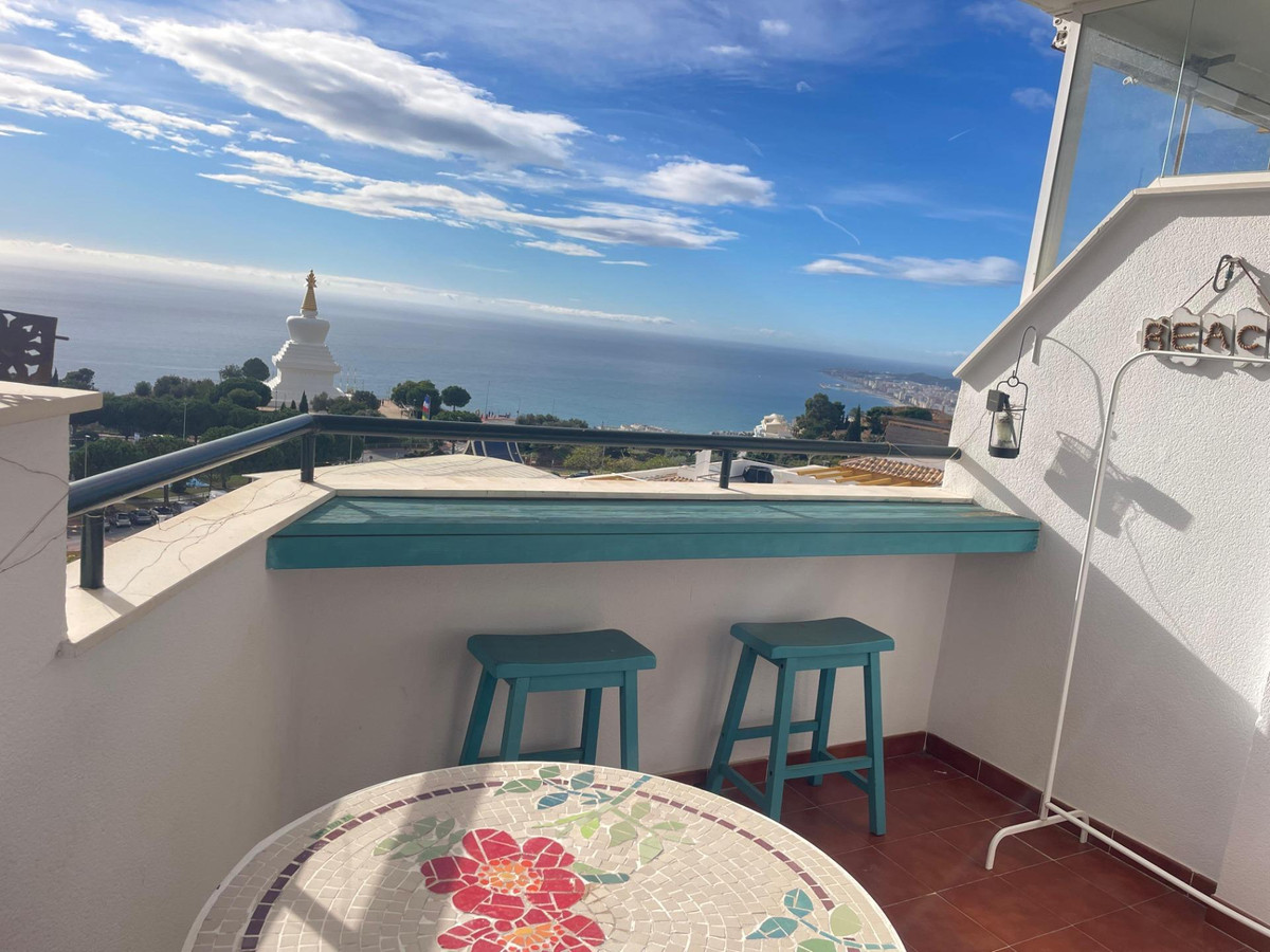 Se vende Apartamento Planta Media de 3 dormitorios en Costa Del Sol, Málaga, España