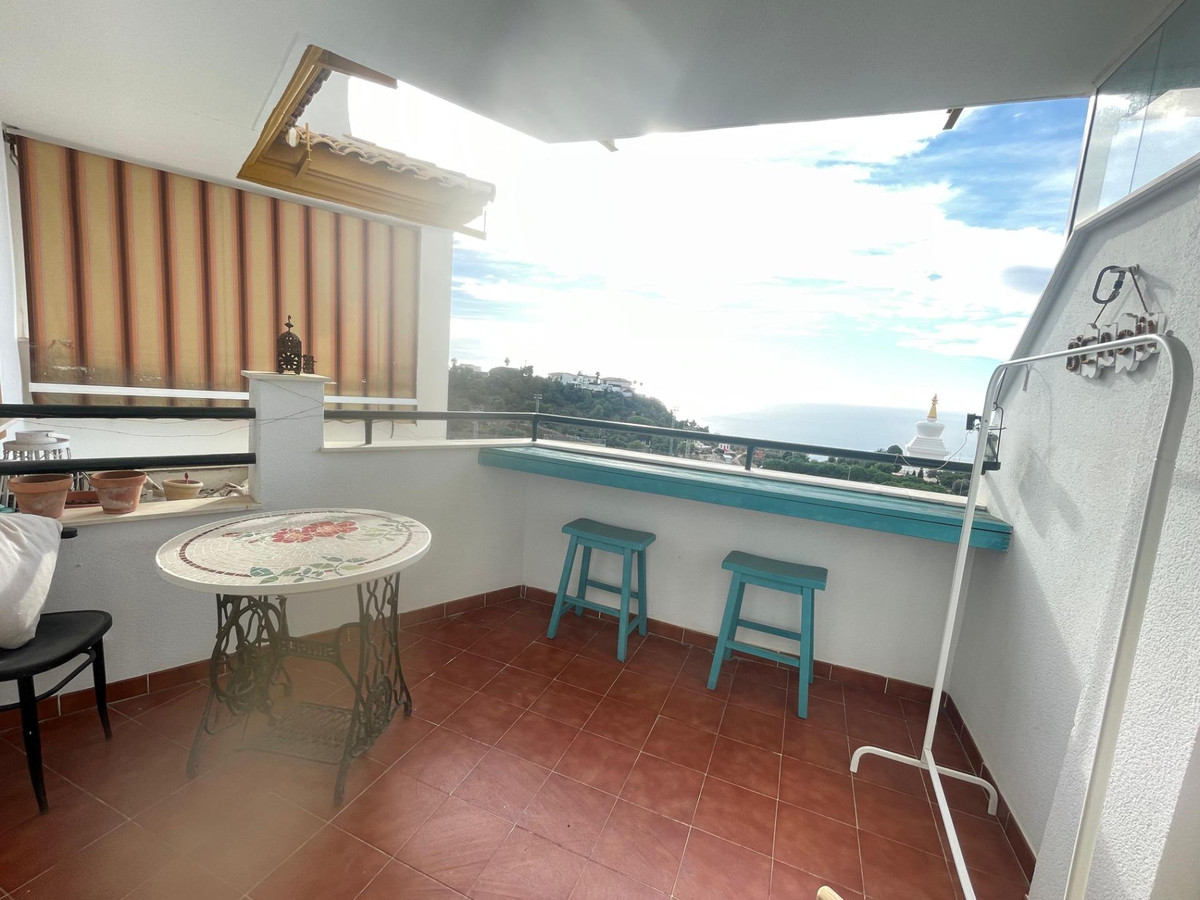 Se vende Apartamento Planta Media de 3 dormitorios en Costa Del Sol, Málaga, España