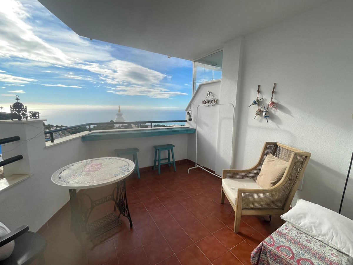 Se vende Apartamento Planta Media de 3 dormitorios en Costa Del Sol, Málaga, España