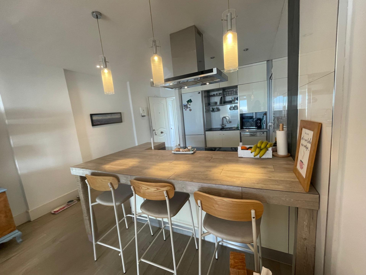 Se vende Apartamento Planta Media de 3 dormitorios en Costa Del Sol, Málaga, España