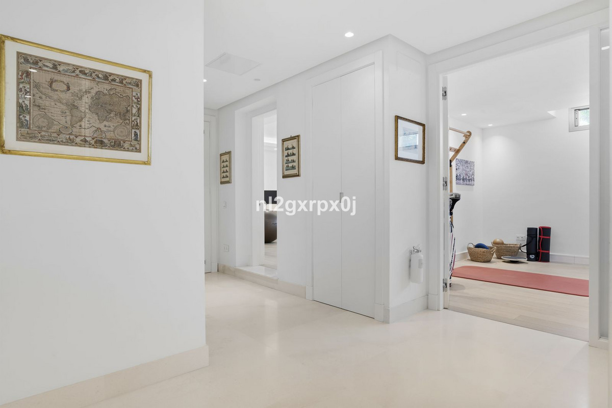 3 Bed Townhouse for sale in Marbella Costa Del Sol, Málaga, Spain