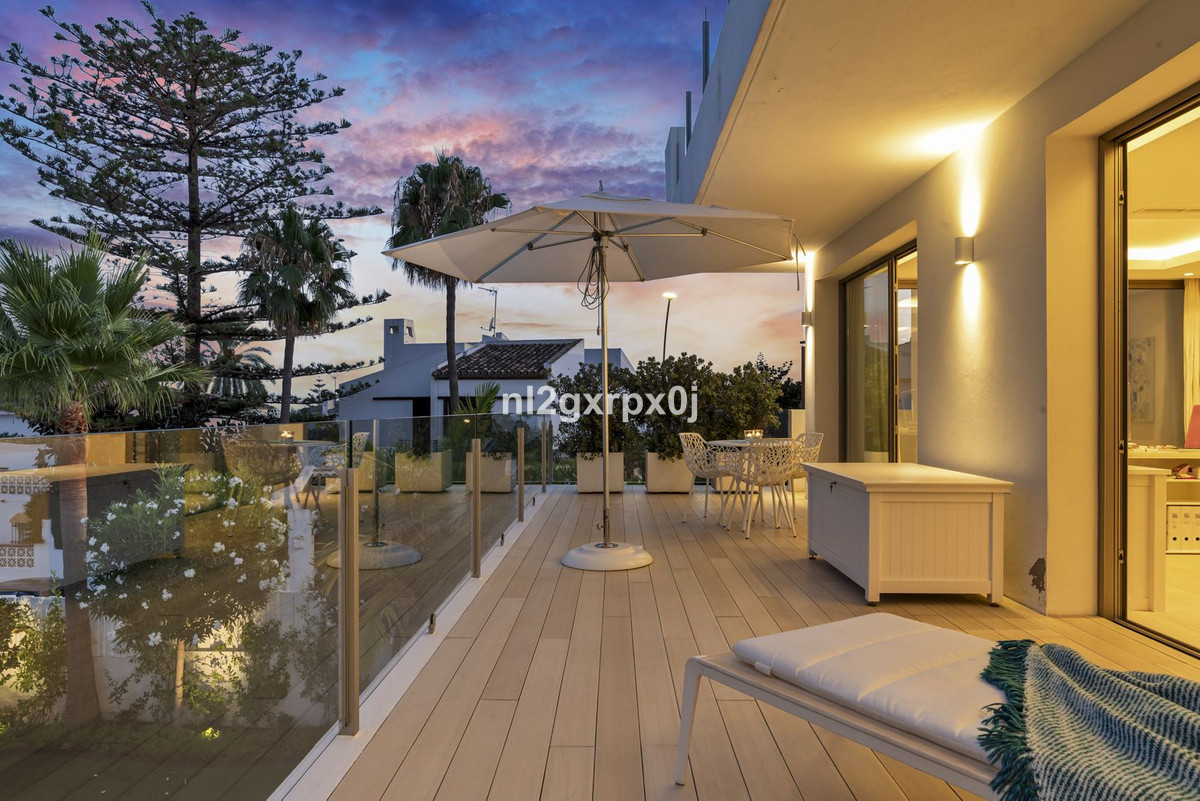 3 Bed Townhouse for sale in Marbella Costa Del Sol, Málaga, Spain
