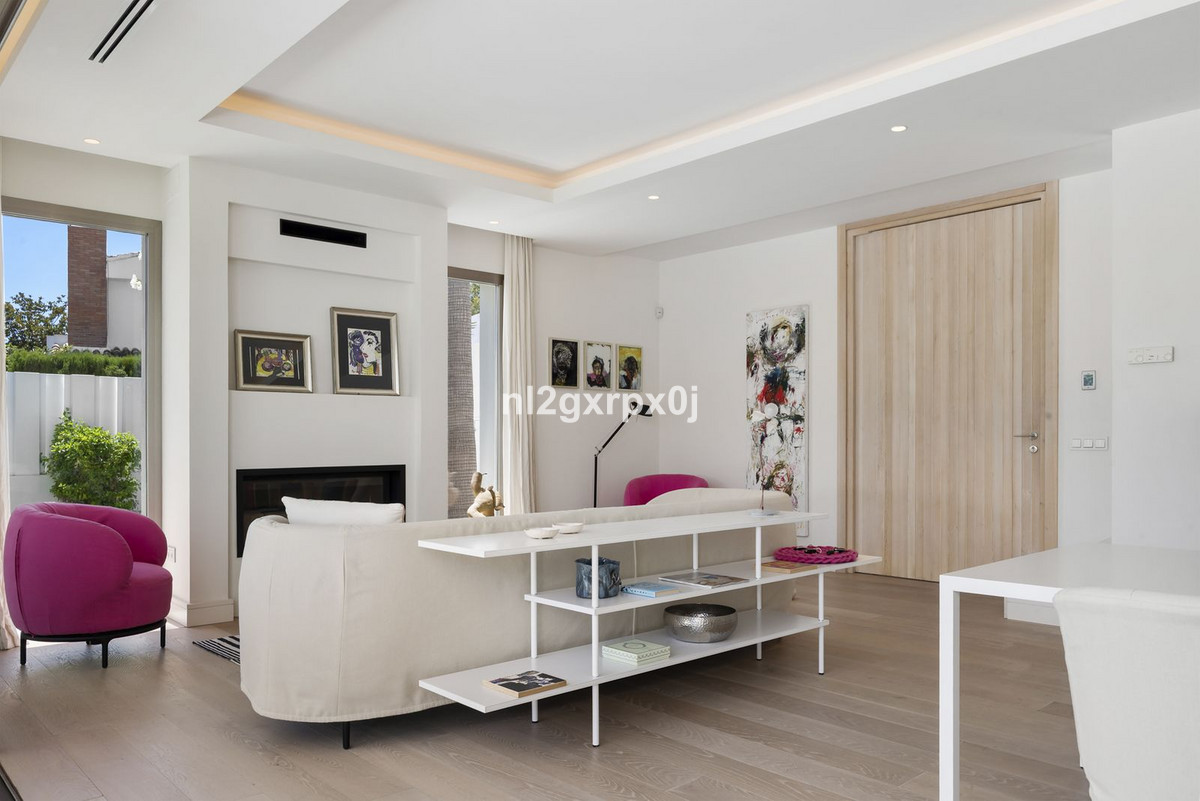 3 Bed Townhouse for sale in Marbella Costa Del Sol, Málaga, Spain