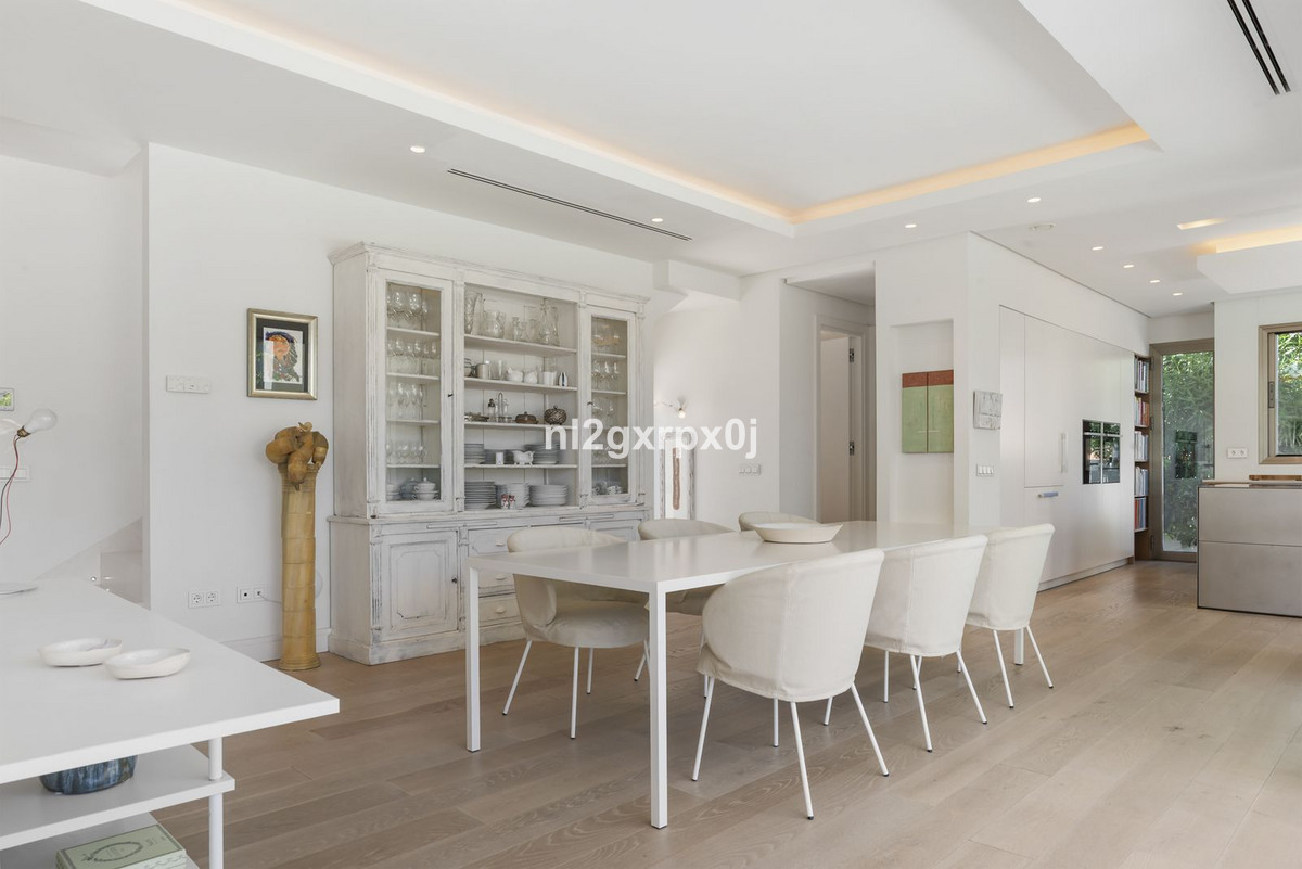 3 Bed Townhouse for sale in Marbella Costa Del Sol, Málaga, Spain