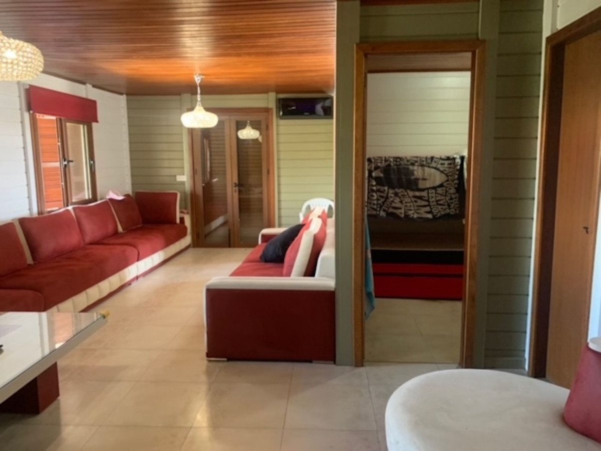 Se vende Villa - Chalet de 4 dormitorios en Costa Del Sol, Cadiz, España