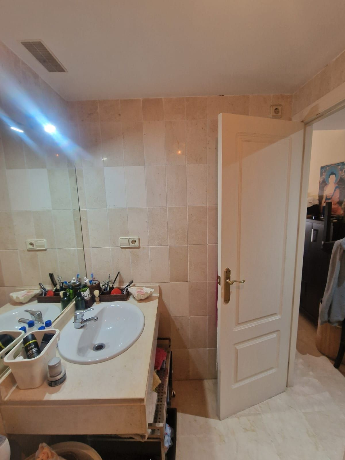 Se vende Apartamento Planta Media de 2 dormitorios en Costa Del Sol, Málaga, España