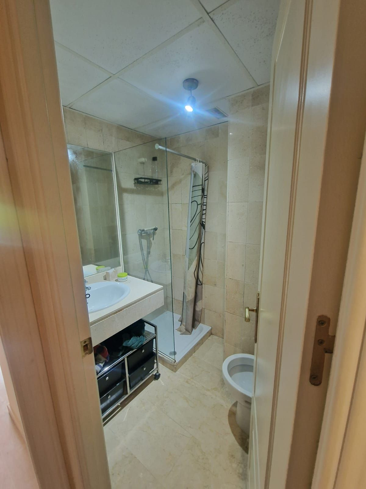 Se vende Apartamento Planta Media de 2 dormitorios en Costa Del Sol, Málaga, España