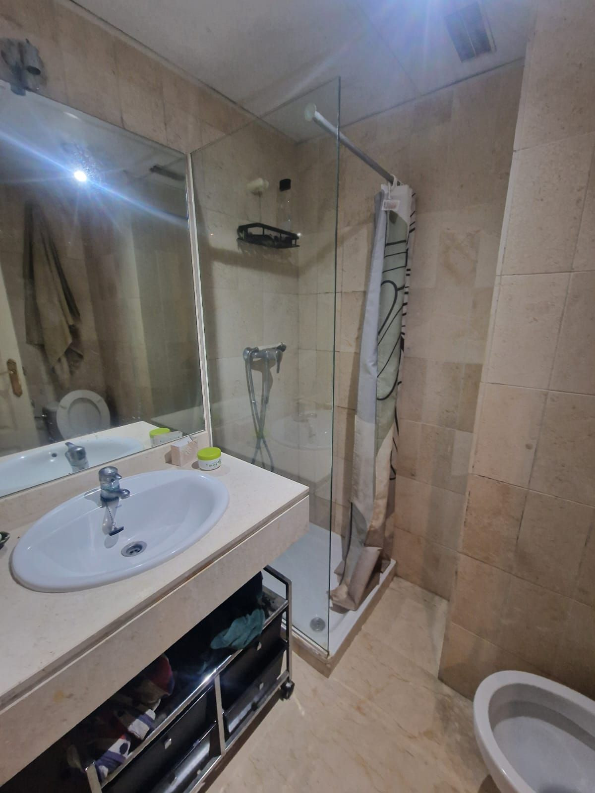 Se vende Apartamento Planta Media de 2 dormitorios en Costa Del Sol, Málaga, España