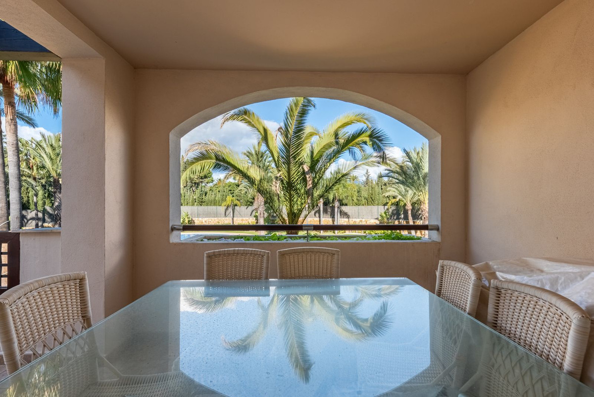 2 Bed Apartment for sale in Nueva Andalucía Costa Del Sol, Málaga, Spain