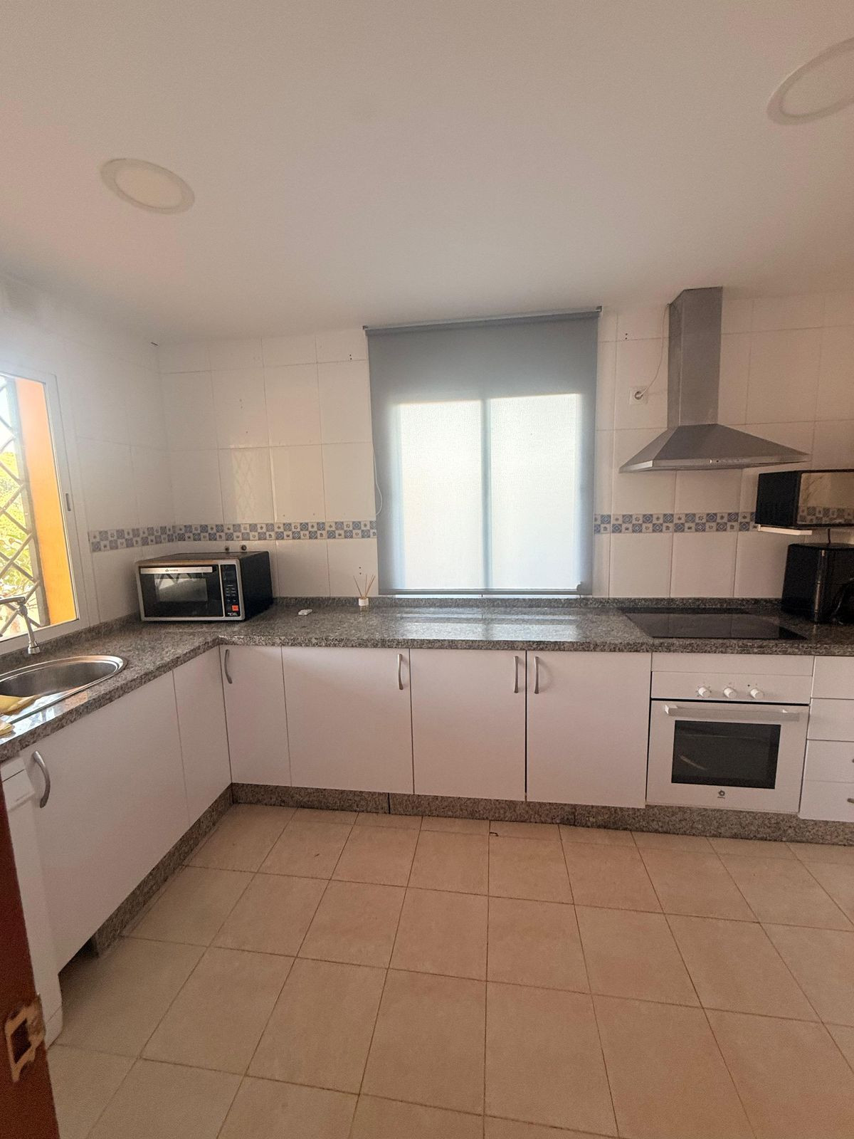 Se vende Pareada de 3 dormitorios en Costa Del Sol, Málaga, España