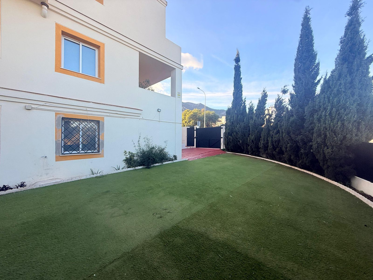 Se vende Pareada de 3 dormitorios en Costa Del Sol, Málaga, España