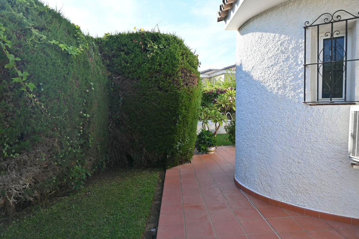 4 Bed Townhouse for sale in Mijas Costa Del Sol, Málaga, Spain