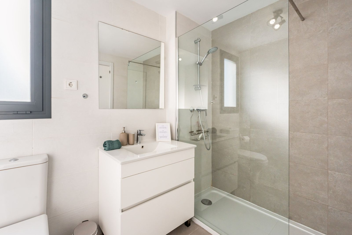 3 Bed Apartment for sale in La Cala De Mijas Costa Del Sol, Málaga, Spain