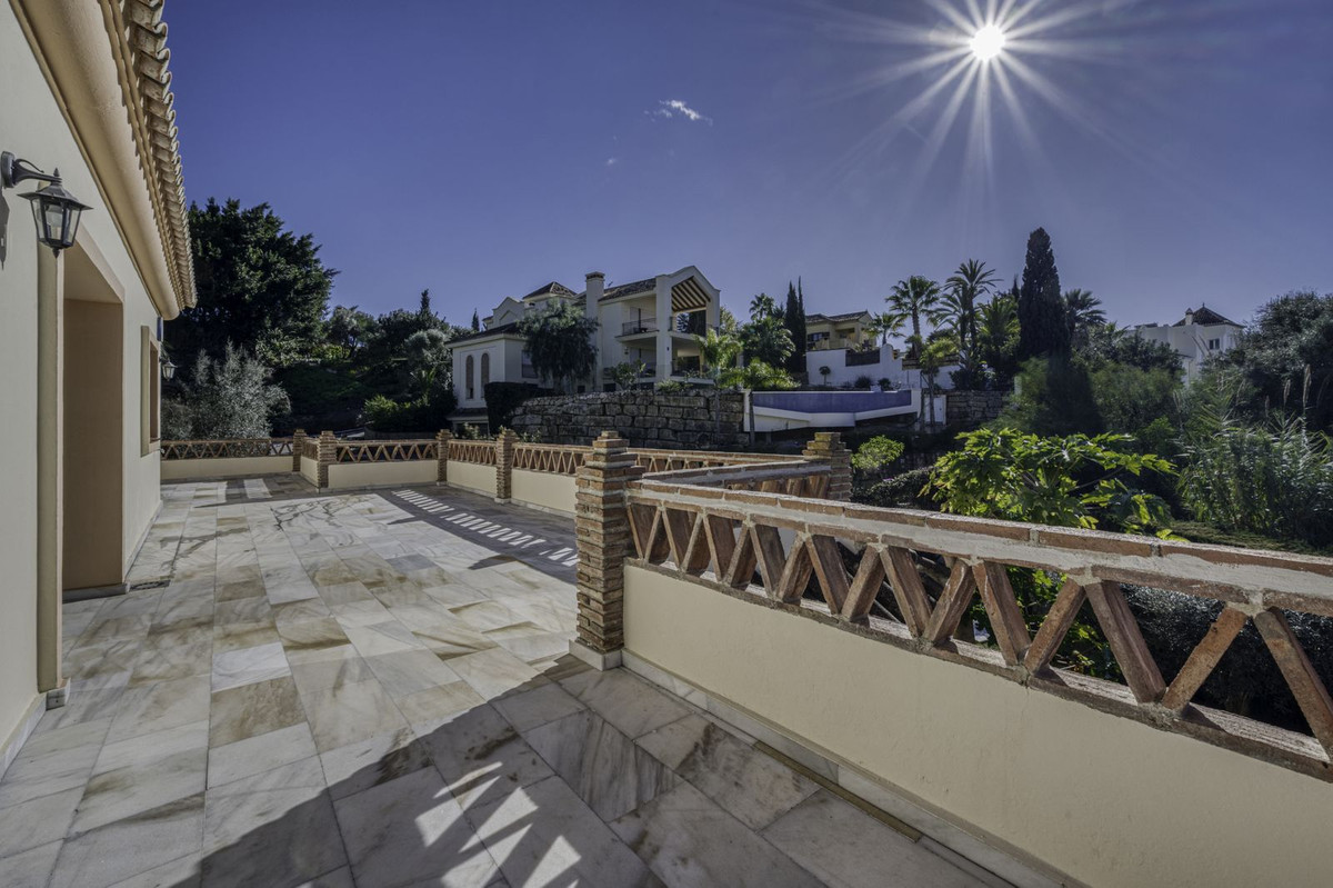 4 Bed Townhouse for sale in El Rosario Costa Del Sol, Málaga, Spain