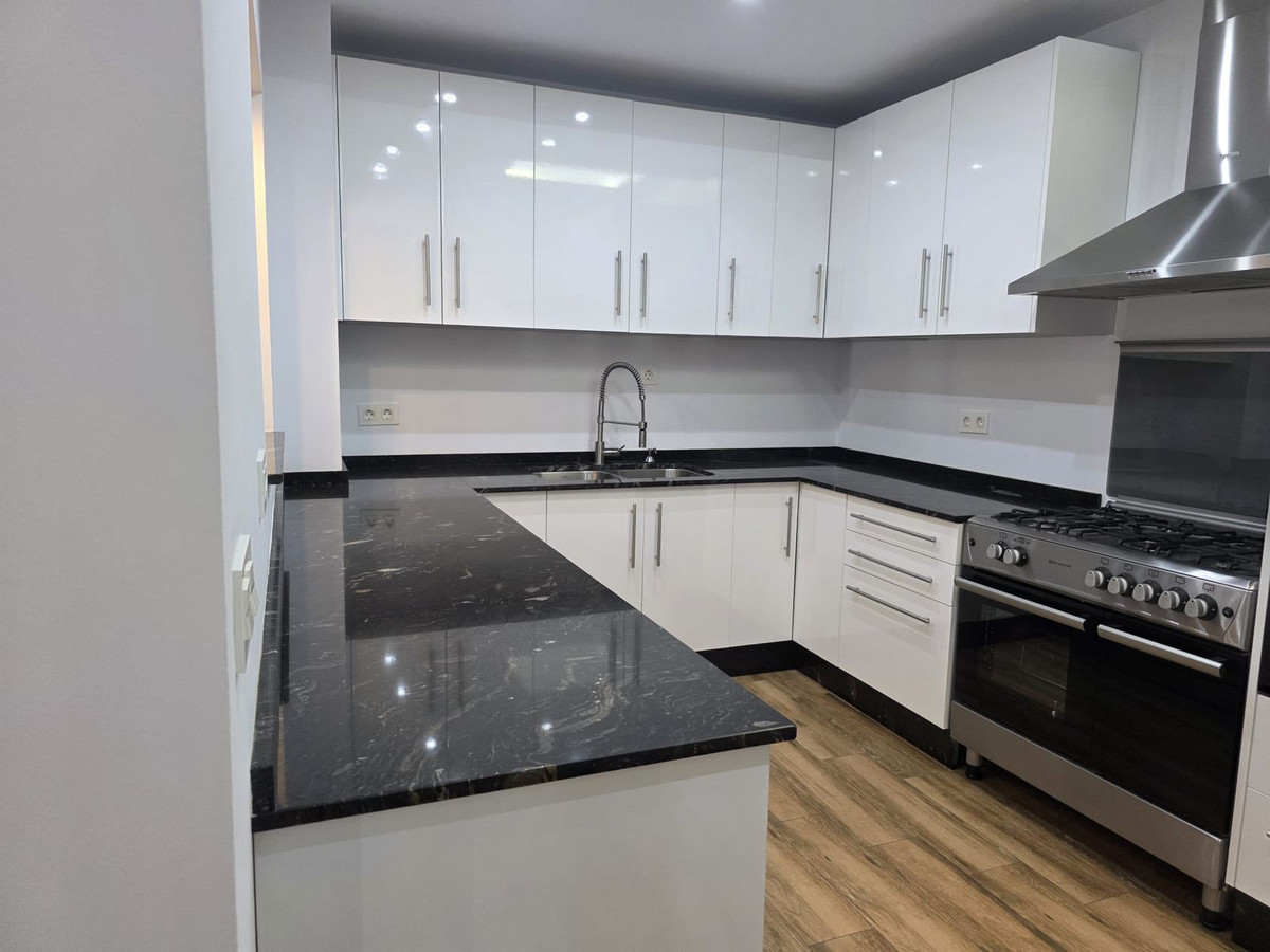 Se vende Apartamento Planta Baja de 2 dormitorios en Costa Del Sol, Málaga, España