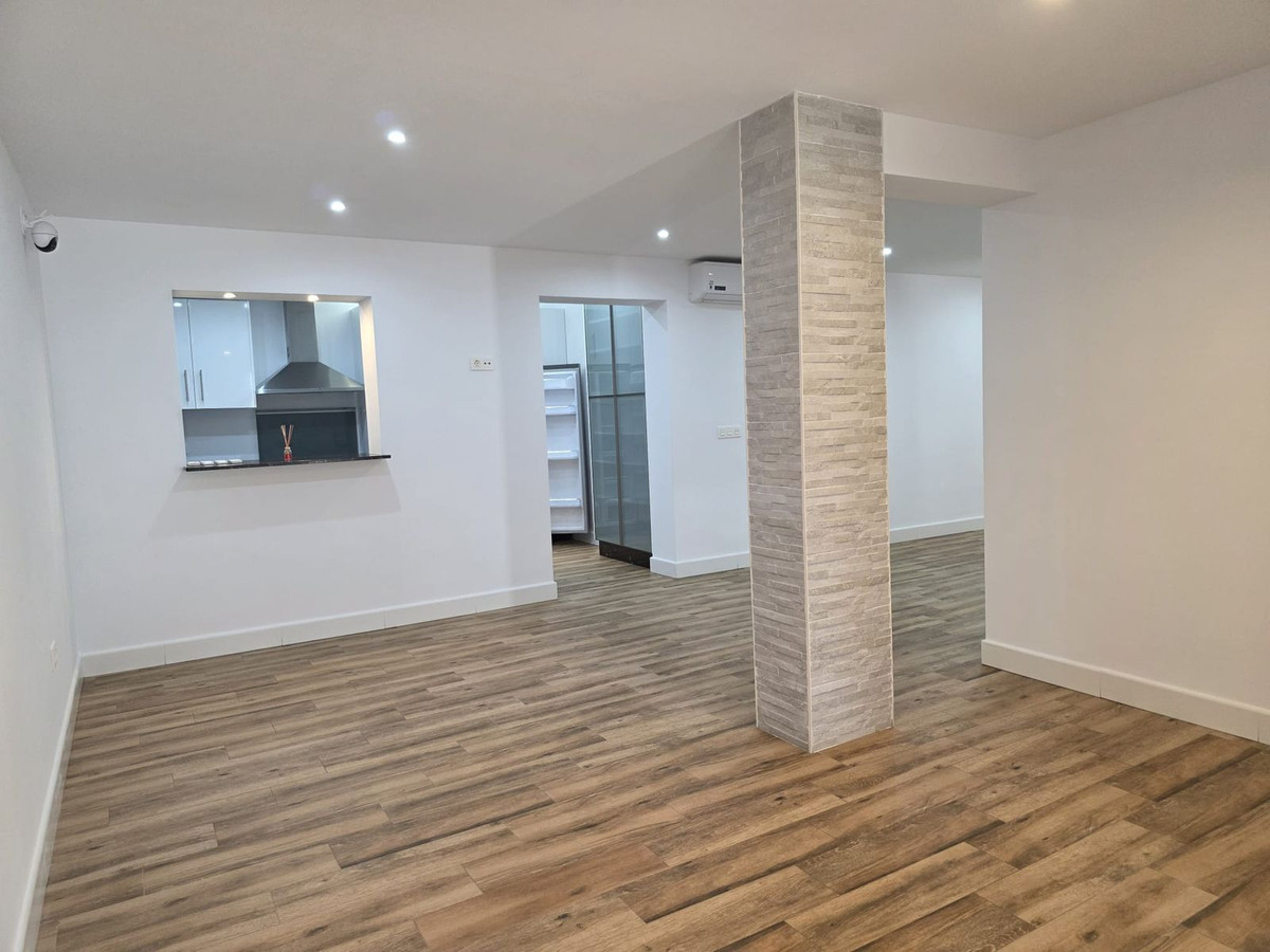 Se vende Apartamento Planta Baja de 2 dormitorios en Costa Del Sol, Málaga, España